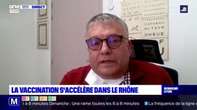 Accélération du calendrier vaccinal: "indispensable" pour Pascal Dureau, médecin généraliste à Vénissieux