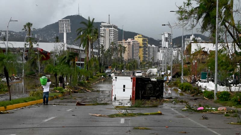 Mexique: les images des dégâts à Acapulco, coupée du monde après l'ouragan Otis