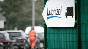 Devant le site de Lubrizol à Rouen, le 24 octobre 2019.