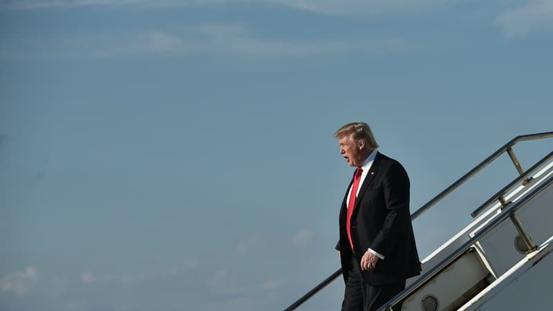 Les collaborateurs du président américain décrivent ses trois premières semaines au pouvoir comme un "coup dur" pour le milliardaire.