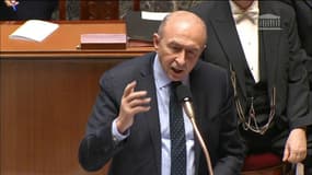 Asile : quand Collomb cite Saint-Augustin en latin dans l'hémicycle