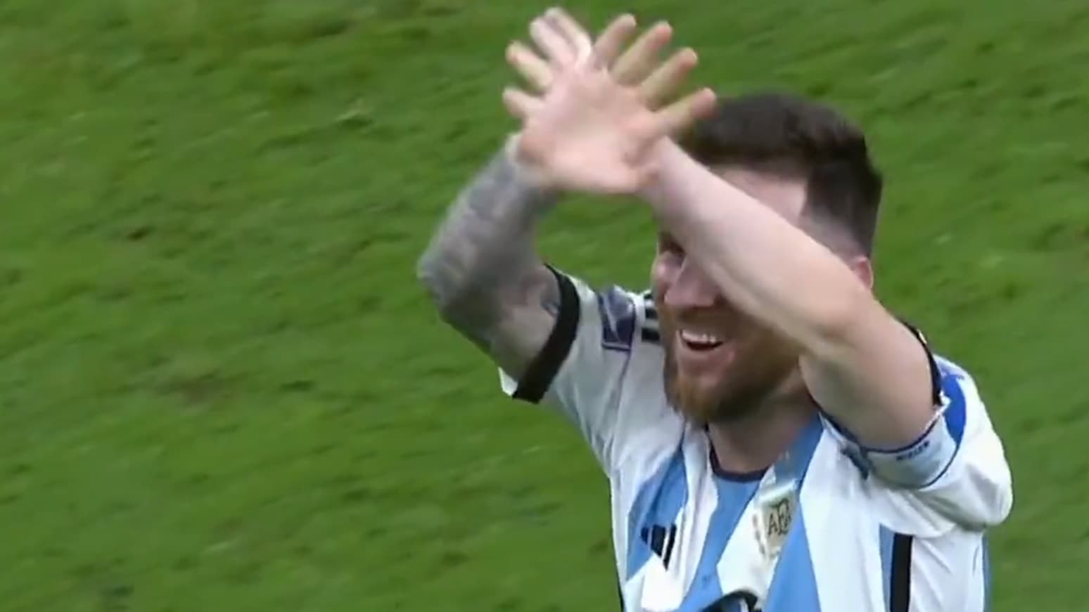 Le geste de Messi envers sa famille après le sacre Le geste de Messi envers sa famille après le sacre