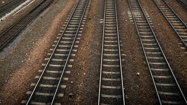 Un jeune homme endormi sur les rails a été percuté mortellement par un TER dimanche 24 août près de Clermont-Ferrand. Image d'illustration.