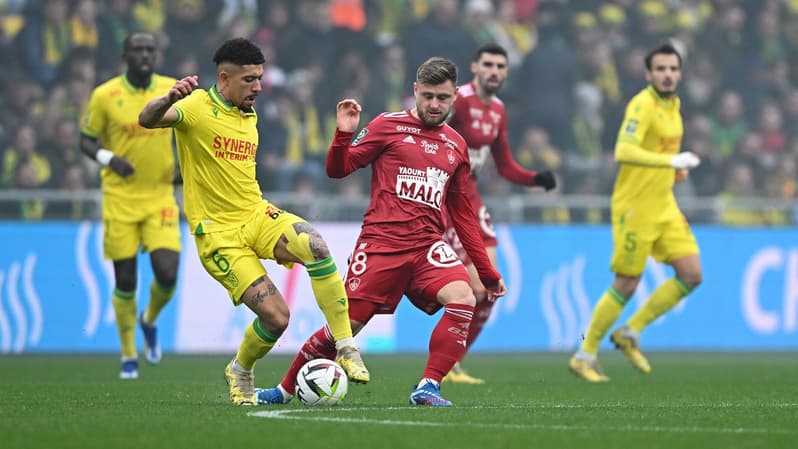 Ligue 1 - Nantes-Brest - Douglas Augusto et Hugo Magnetti, le 17 décembre 2023