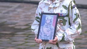L'hommage au sergent Maxime Blasco s'est tenu mercredi sur la place des Invalides.