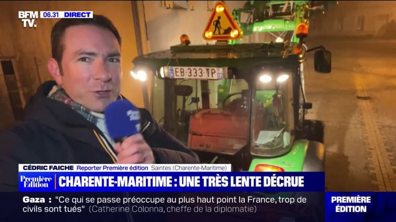 Inondations en Charente-Maritime: des habitants transportés en tracteur pour se rendre au travail