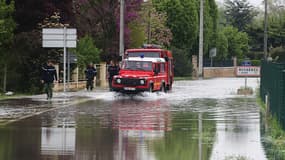 7 mai 2013 : les pompiers ont dû intervenir à de nombreuses reprises dans les rues inondées de Buchères, aux portes de Troyes.