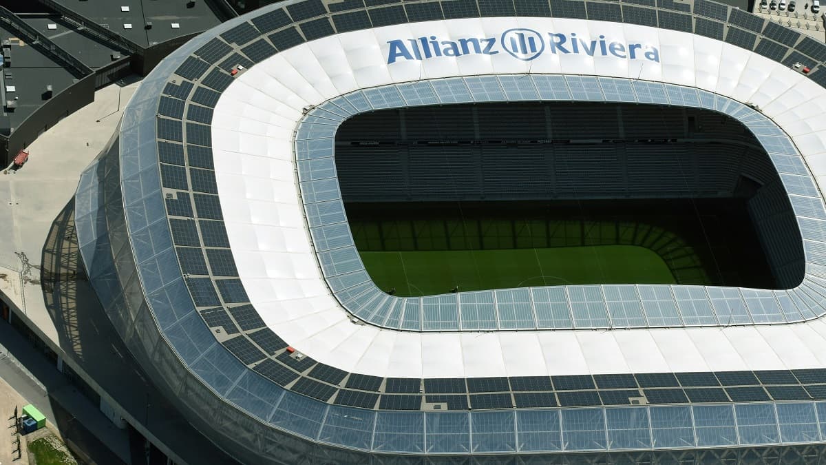 Votez Pour Le Meilleur Stade De Ligue 1 Focus Sur L Allianz Riviera Nice