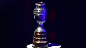 Le trophée de la Copa America, le 24 janvier 2019 à Rio de Janeiro
