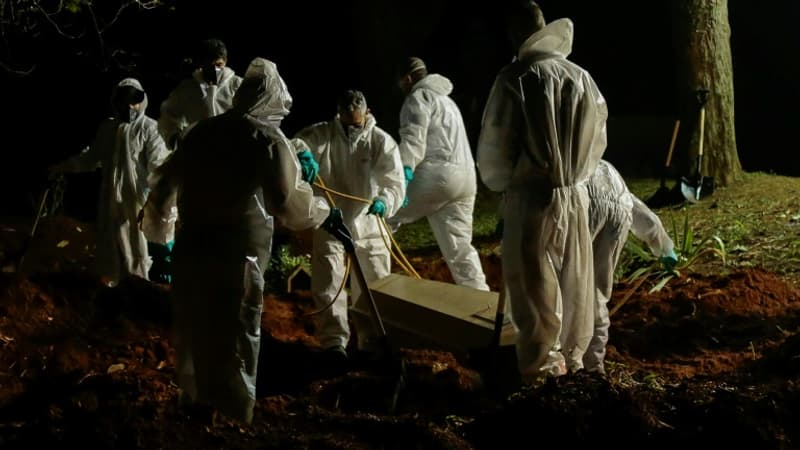 Brésil: plus de 4000 morts du Covid-19 en 24 heures, un record