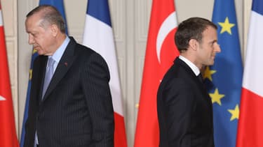 Recep Tayyip Erdogan et Emmanuel Macron lors d'une conférence de presse à l'Elysée en janvier 2018.