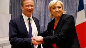 Nicolas Dupont-Aignan et Marine Le Pen, le 29 avril.