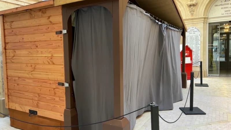 "La loi de 1905 l'interdit": des habitants manifestent ce samedi contre l’installation d’une crèche de Noël dans l’enceinte de la mairie de Béziers