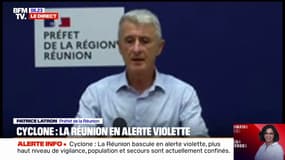 Patrice Latron (préfet de La Réunion): "Le cyclone est en train de frapper les côtes. Les vents sont en train de s'intensifier nettement"