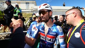Valentin Paret-Peintre après sa victoire au Mont Ventoux lors de la 16e étape du Tour de France, le 22 juillet 2025
