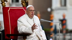 Le pape François prononce un discours à la basilique Santa Maria della Salute, le 28 avril 2024 à Venise