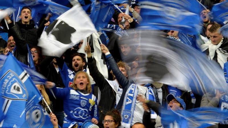 Supporters du Sporting Club de Bastia.