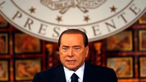 La Cour constitutionnelle italienne a partiellement invalidé la loi qui garantit l'immunité à Silvio Berlusconi. Les juges pourront décider au cas par cas s'ils poursuivent le président du Conseil italien, actuellement mis en cause dans trois affaires. /P
