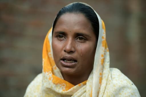 Une femme ayant vendu un de ses reins témoigne, le 2 février 2017  à Bhalwal au Pakistan