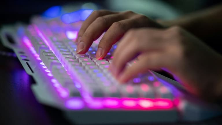 Apple veut combattre la pédopornographie en ligne