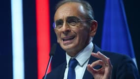 Le candidat à la présidentielle Eric Zemmour lors de son meeting du 6 mars 2022 à Toulon