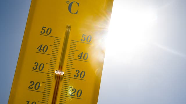 Un thermomètre (PHOTO D'ILLUSTRATION)