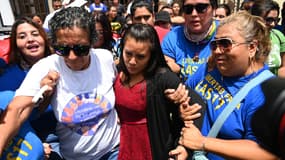 Evelyn Hernandez à la sortie du tribunal de San Salvador (Salvador), le vendredi 16 août