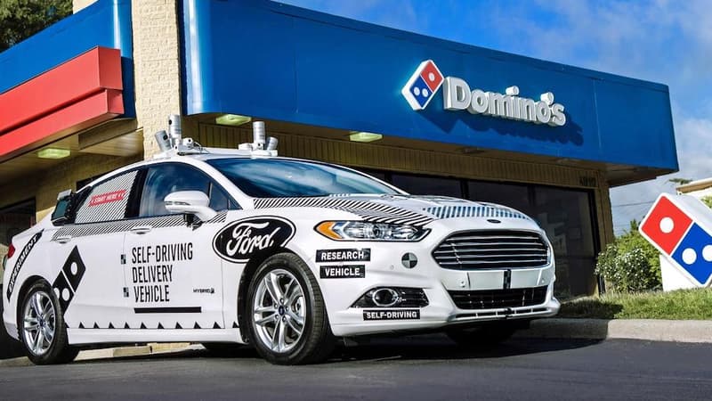 Ford et Domino's Pizza testent la livraison de pizzas par voiture autonome dans le Michigan.