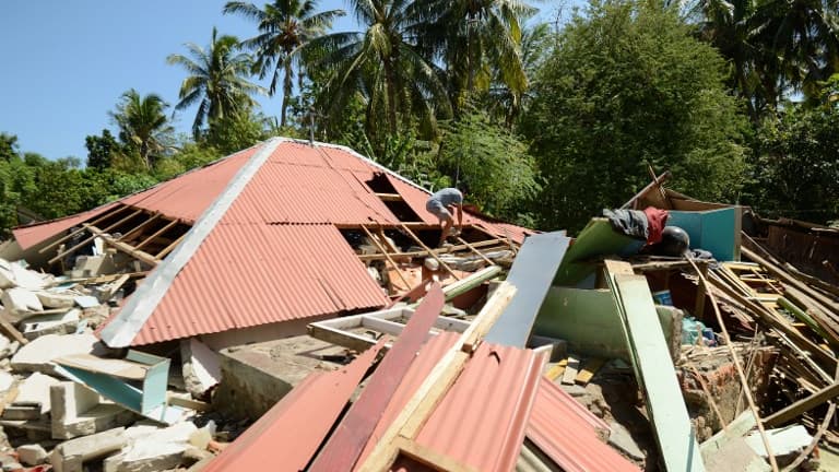 Le séisme, deuxième en une semaine, a ravagé la région touristique de Lombok dans l'archipel indonésienne