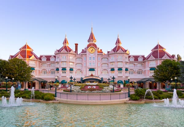 Disneyland Hotel, Paris