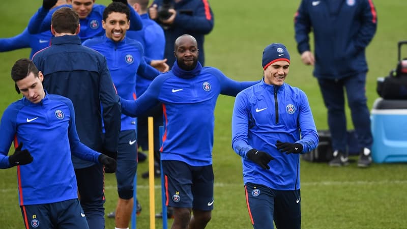 Les joueurs du PSG à l'entraînement