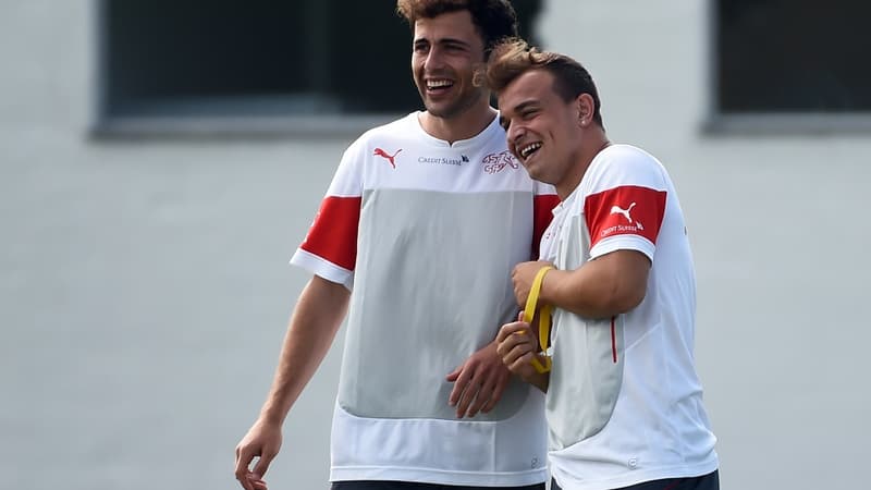 Tranquillo Barnetta et son partenaire en sélection suisse Xherdan Shaqiri