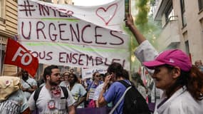 Des urgentistes manifestent à Paris, le 6 juin 2019. - Aurore Mesenge - AFP