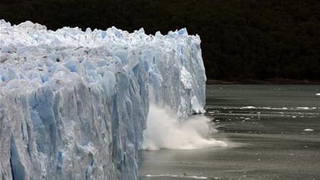 La superficie des glaces flottantes est en "constante diminution", ce qui se traduira par une instabilité croissante qui entraînera une élévation du niveau des mers, à en croire un rapport rendu public mercredi par la revue scientifique Geophysical Resear