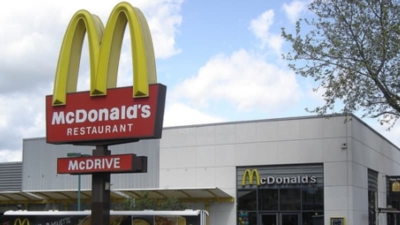Voitures électriques: McDonald's va proposer la recharge rapide au menu