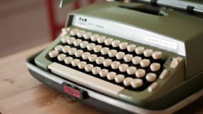 Contrairement aux ordinateurs, une machine à écrire n'est pas vulnérable aux intrusions des pirates.