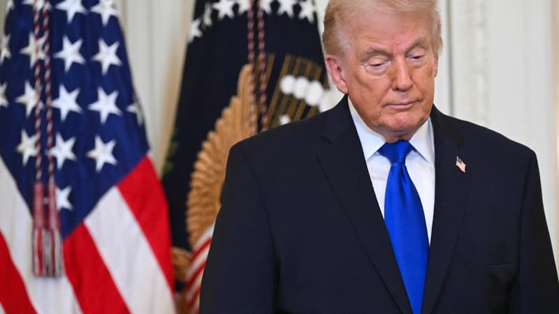 Finalement c'est 10%: les nouveaux droits de douane mondiaux de Trump entrent en vigueur, avant un éventuel décret pour passer à 15%