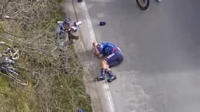 David Gaudu au sol sur Tirreno-Adriatico le 11 mars 2025