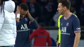 Neymar avant le coup d'envoi de PSG-LOSC