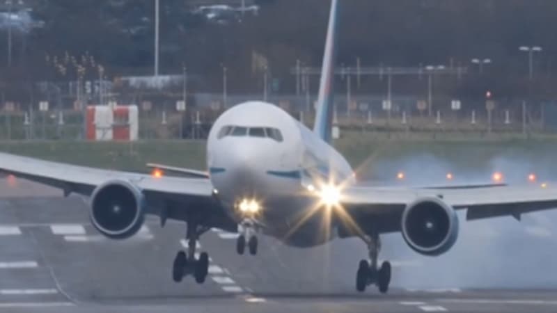 Un Boeing 767 rate son atterrissage à l'aéroport de Zurich