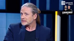 Emmanuel Petit dans Le Vestiaire