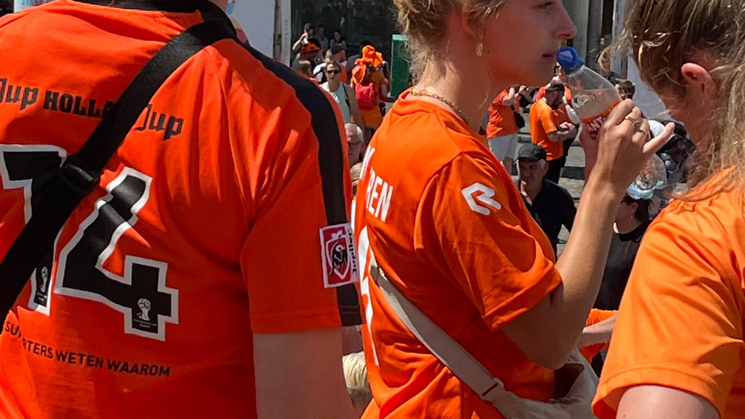 Les supporters des Pays-bas arrivent à Bâle. © Anthony Rech Les supporters des Pays-bas arrivent à Bâle. © Anthony Rech