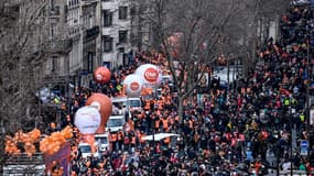 Le cortège parisien contre la réforme des retraites le 7 mars 2023 