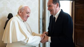 Le pape François et le Premier ministre Jean Castex, au Vatican