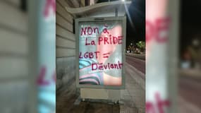 Des tags homophobes ont été découverts sur des abribus dans la nuit de vendredi à samedi, à Toulon.