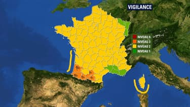 Des vents entre 120 et 140 km/h sont attendus sur le littoral.