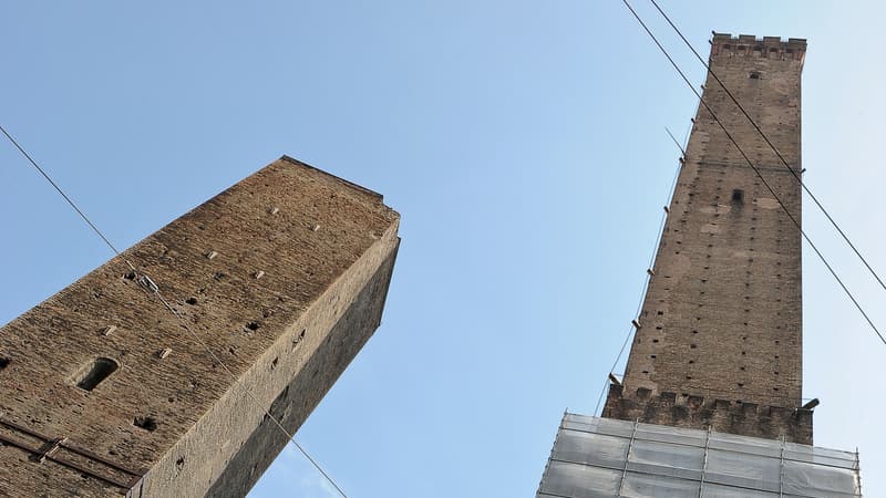 Pour sécuriser sa célèbre tour penchée, la ville de Bologne va construire une 