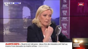 Marine Le Pen: "Je considérais qu'il était peu plausible que Vladimir Poutine envahisse l'Ukraine, il l'a fait" 