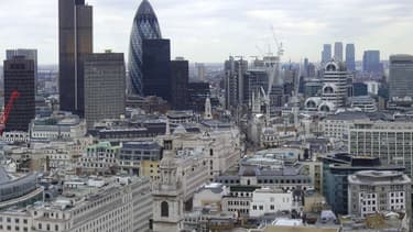 Les autorités britanniques prennent des mesures pour limiter la prise de risques