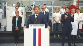 Emmanuel Macron lors de l'annonce du plan de secours pour l'industrie automobile.